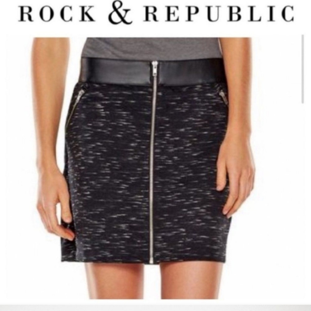 Rock & Republic Black Zipped Mini Skirt with faux leather trim